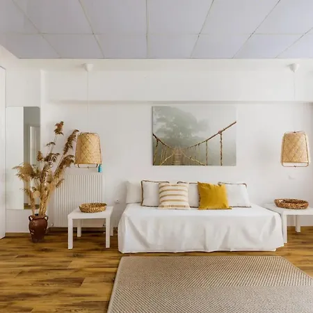Felicity Loft In _ Accessible & Comfortable Апартаменты